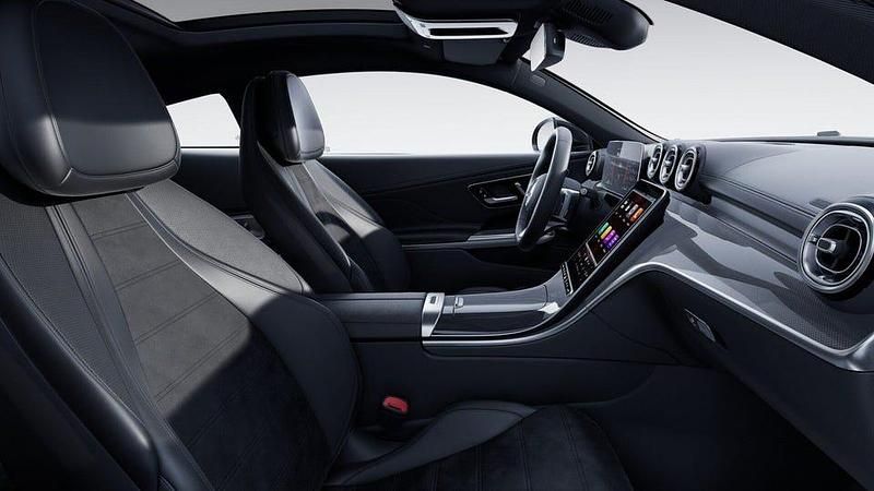 Begagnad Mercedes CLE200 AMG line 204 HK (150 kW) 2024 Polarvit Sportkupé