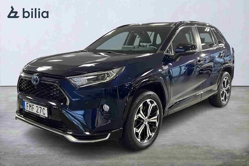 Blå Begagnad 2021 Toyota RAV4 Hybrid SUV | 429 900 kr - Bild 1/1