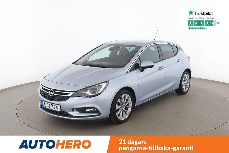 Grå Begagnad 2015 Opel Astra Dynamic Halvkombi | 110 000 kr (Lite dyr) - Bild 1/4