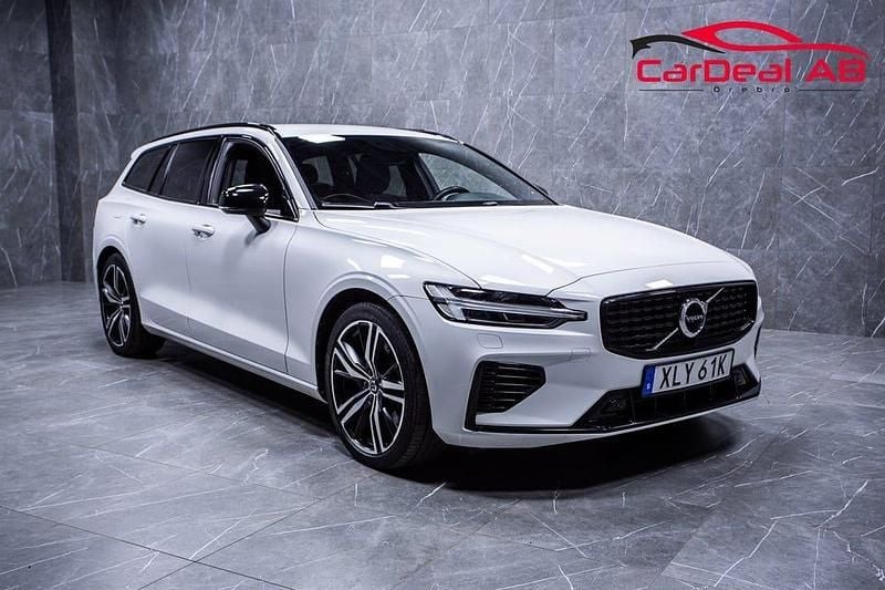 Vit Begagnad 2022 Volvo V60 R-Design Kombi | 334 800 kr - Bild 1/4