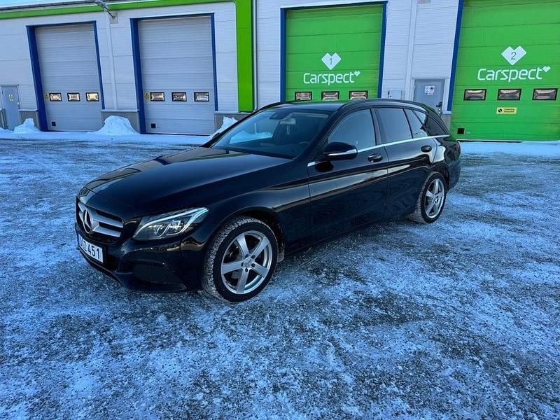 Begagnad 2015 Mercedes C220 Kombi | 140 000 kr (Bra pris) - Bild 1/4