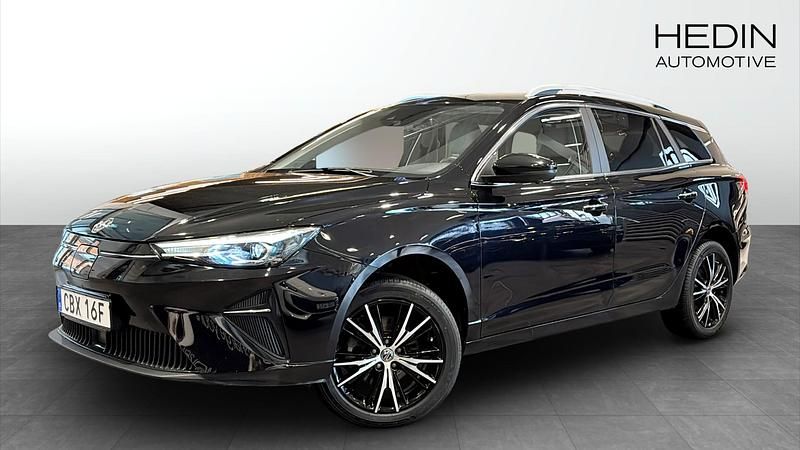Begagnad MG MG5 EV Long Range 11 kW (15 HK) 2022 Svart Kombi