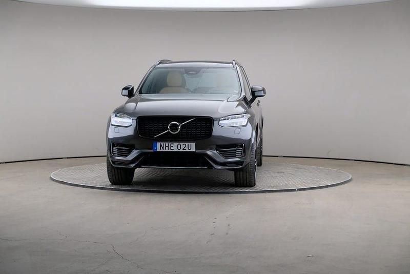 Begagnad Volvo XC90 Ultimate 456 HK (335 kW) 2023 Platinum grey SUV