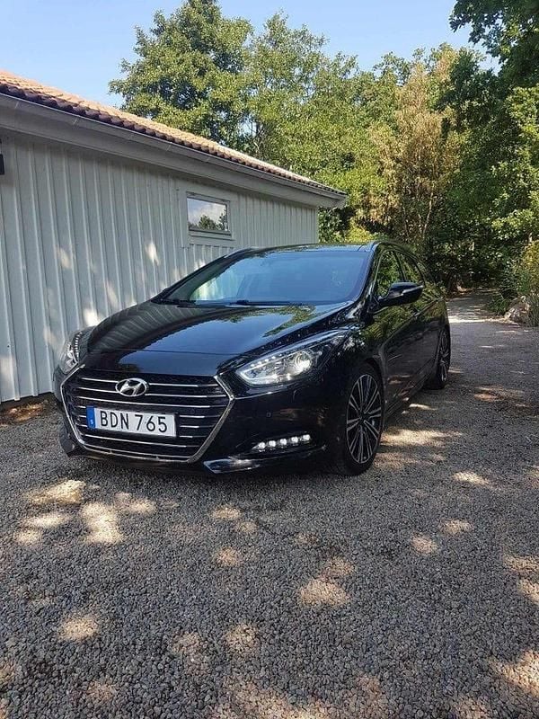 Begagnad 2016 Hyundai i40 Kombi | 95 000 kr (Bra pris) - Bild 1/4