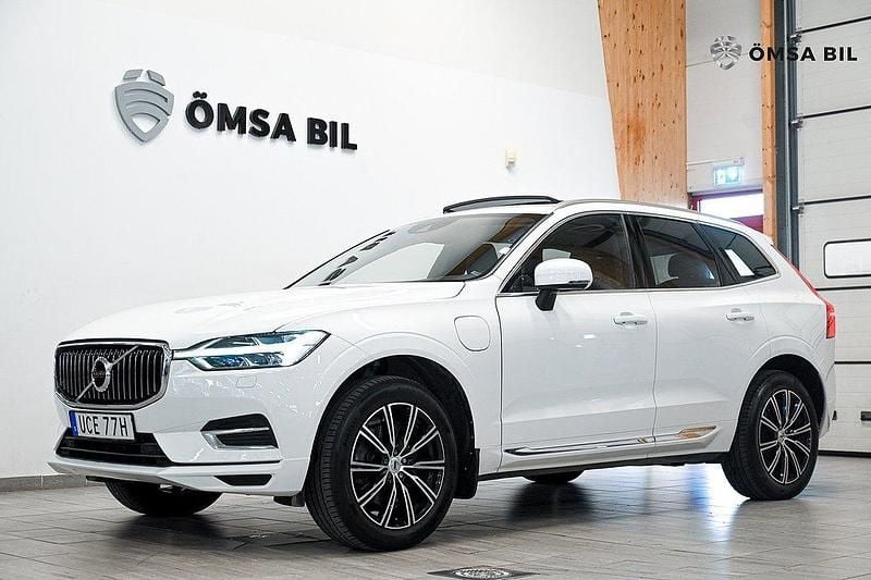 Vit Begagnad 2019 Volvo XC60 Inscription SUV | 319 800 kr (Marknadspris) - Bild 1/4