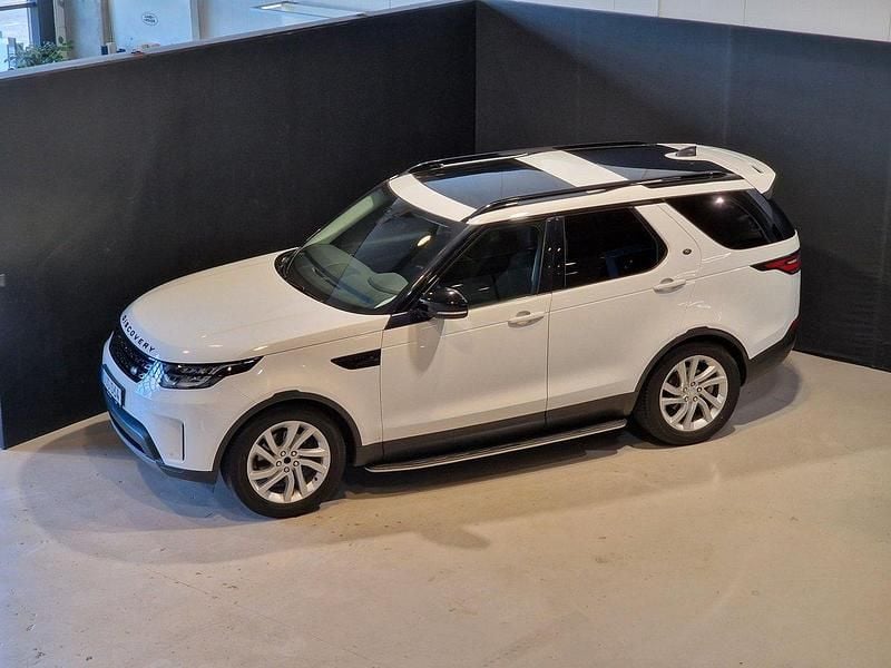 Vit Begagnad 2018 Land Rover Discovery 5 HSE SUV | 349 000 kr (Marknadspris) - Bild 1/4