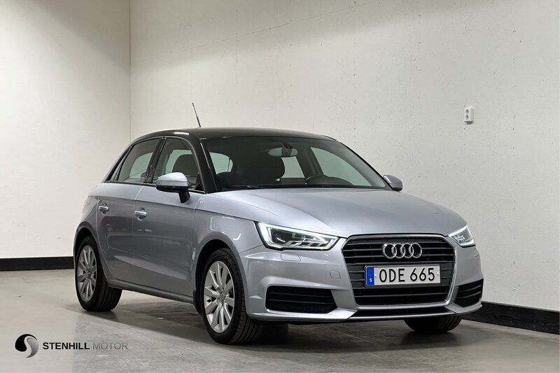 Silver Begagnad 2017 Audi A1 Sportback Sport Halvkombi | 129 900 kr (Marknadspris) - Bild 1/4