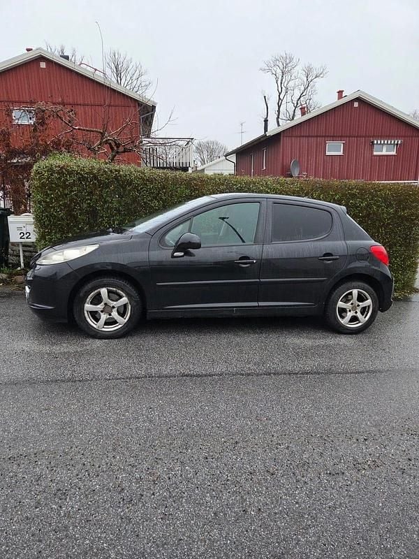 Begagnad 2007 Peugeot 207 | 20 000 kr (Marknadspris) - Bild 1/3