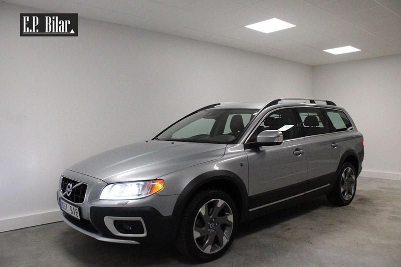 Silver Begagnad 2012 Volvo XC70 Ocean Race SUV | 218 900 kr (Dyr) - Bild 1/4