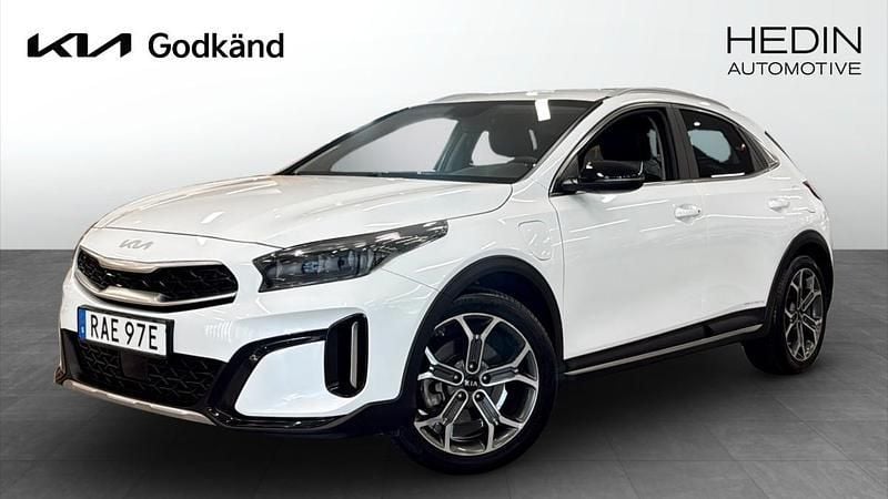 Vit (white) Begagnad 2023 Kia XCeed Advance SUV | 269 900 kr (Bra pris) - Bild 1/4