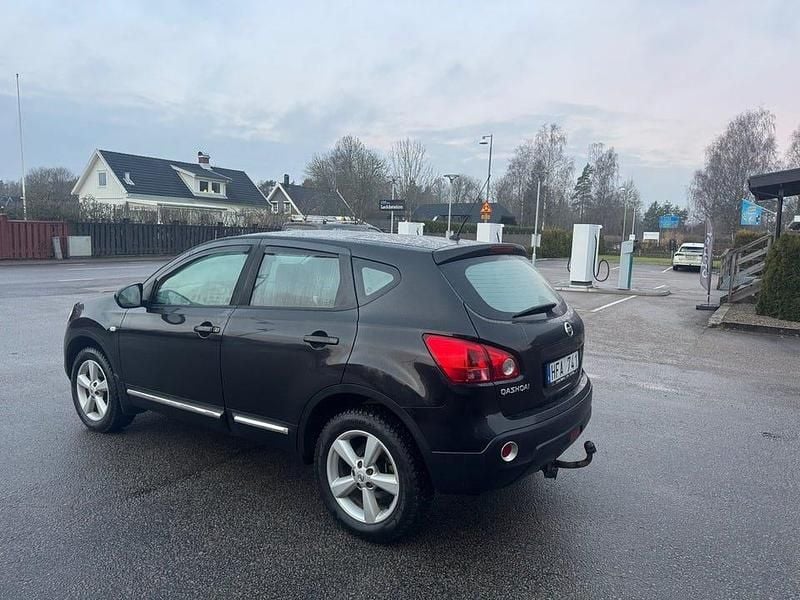 Begagnad Nissan Qashqai 141 HK (103 kW) 2007 Svart SUV