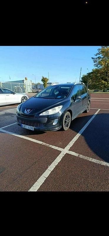 Svart Begagnad 2010 Peugeot 308 Kombi | 30 000 kr (Lite dyr) - Bild 1/4