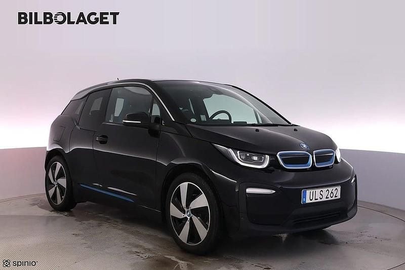Svart Begagnad 2018 BMW i3 Comfort Edition Halvkombi | 179 800 kr (Marknadspris) - Bild 1/4