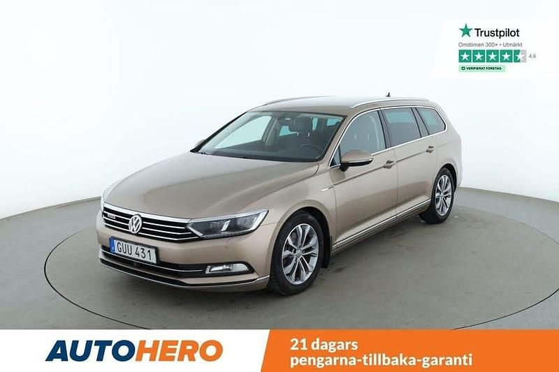 Brun Begagnad 2016 VW Passat Kombi | 143 000 kr (Bra pris) - Bild 1/4