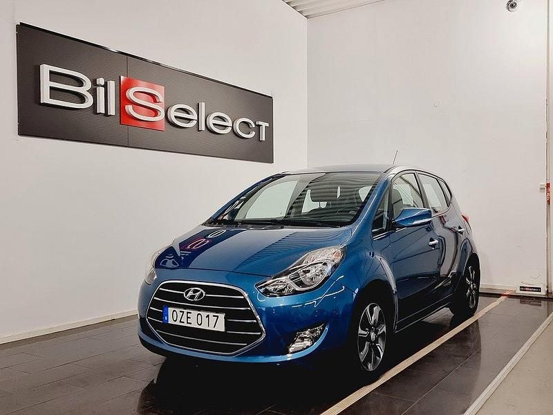 Blå Begagnad 2015 Hyundai ix20 Minibuss | 104 900 kr (Marknadspris) - Bild 1/4