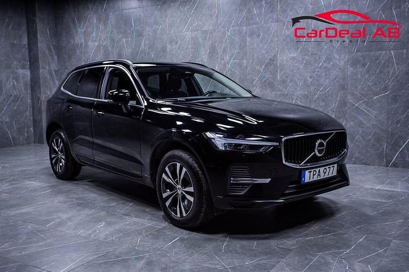 Begagnad Volvo XC60 Momentum 197 HK (144 kW) 2021 Svart SUV