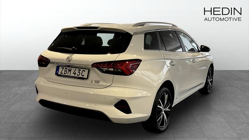 Begagnad MG MG5 EV Long Range 11 kW (15 HK) 2022 Vit Kombi