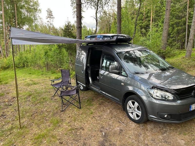 Begagnad 2012 VW Caddy Maxi Minibuss | 95 000 kr (Marknadspris) - Bild 1/4