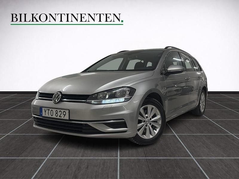 Begagnad VW Golf VII 110 HK (80 kW) 2017 Silver Kombi