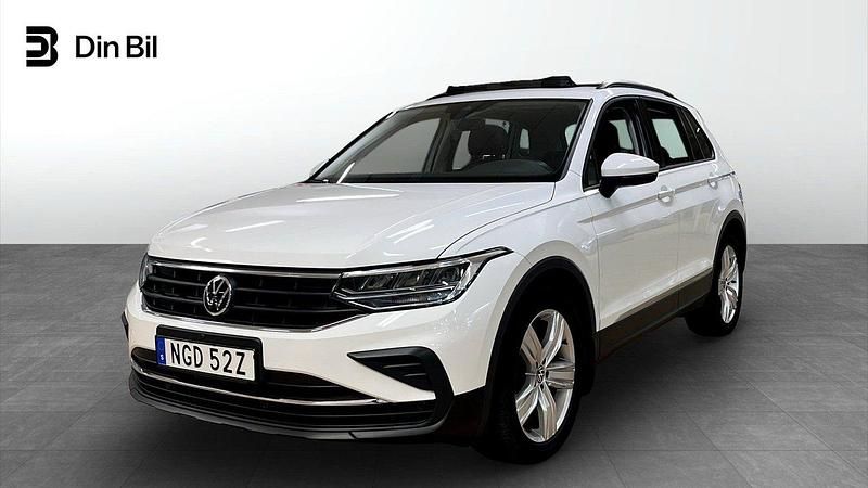 Vit Begagnad 2021 VW Tiguan Life SUV | 319 900 kr (Dyr) - Bild 1/4