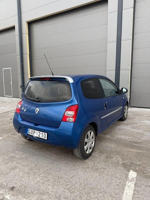 Begagnad Renault Twingo 76 HK (55 kW) 2008 Blå Halvkombi