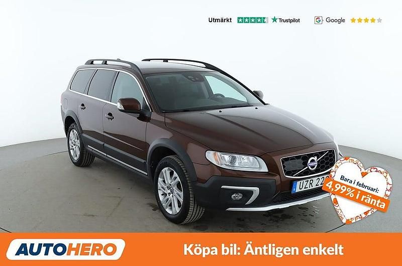 Begagnad Volvo XC70 Momentum 184 HK (135 kW) 2015 Brun SUV