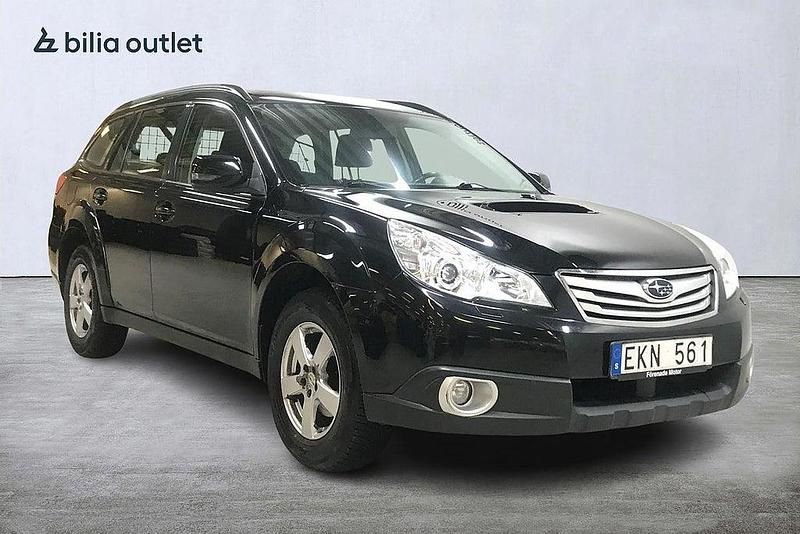 Begagnad Subaru Outback 150 HK (110 kW) 2011 Svart Kombi