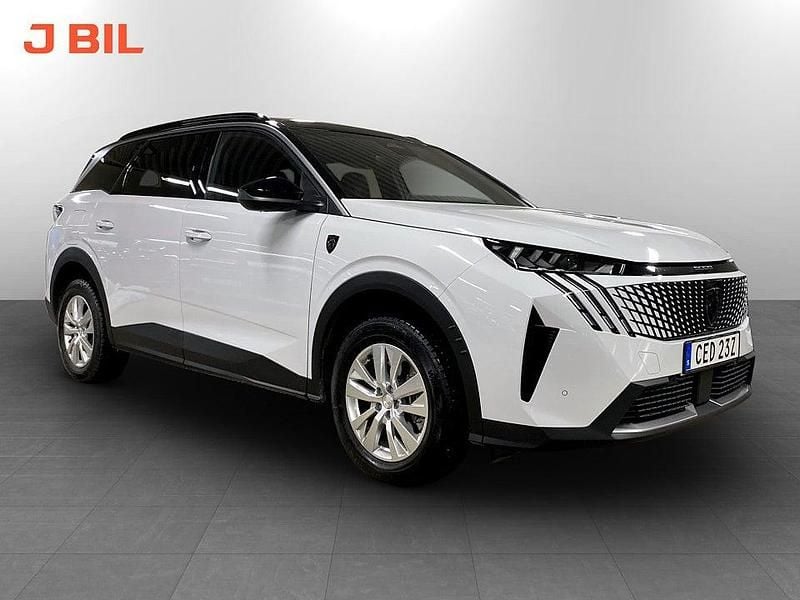 Vit Begagnad 2025 Peugeot 5008 GT SUV | 397 900 kr (Marknadspris) - Bild 1/3