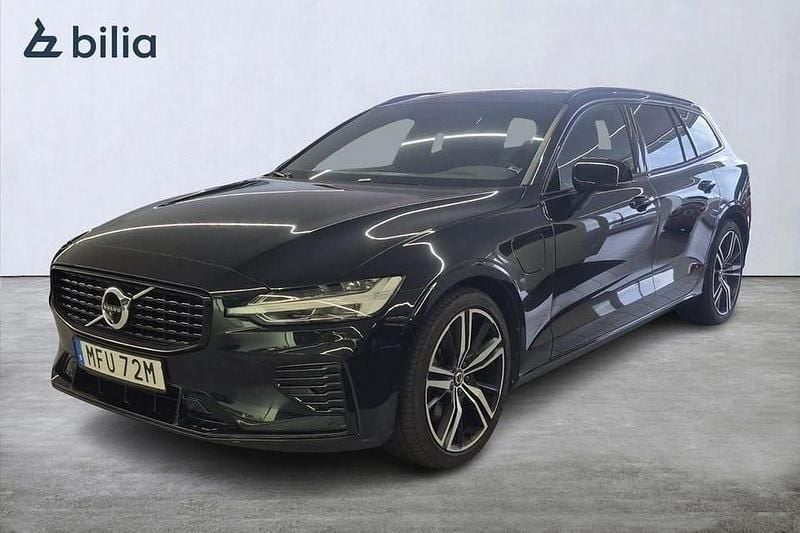 Svart Begagnad 2022 Volvo V60 R-Design Kombi | 429 000 kr (Lite dyr) - Bild 1/4