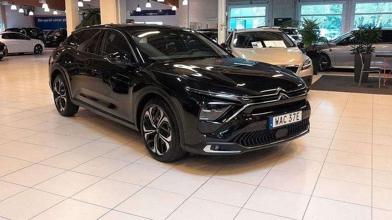 Begagnad Citroën C5 X Shine 181 HK (133 kW) 2022 Svart Kombi