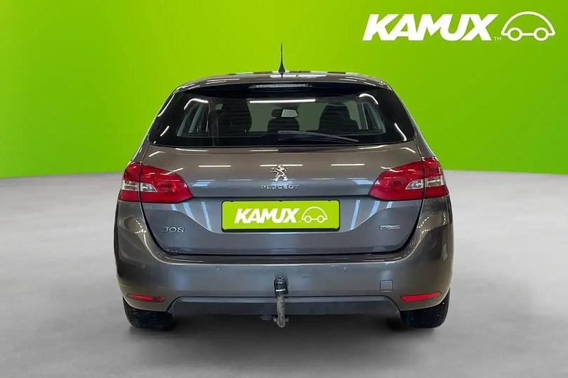 Begagnad Peugeot 308 110 HK (80 kW) 2015 Silver/grå Kombi