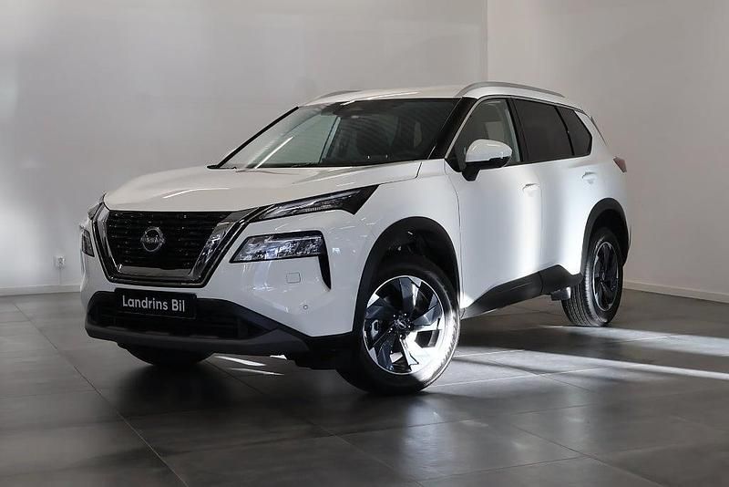 Ny 2025 Nissan X-Trail N-Connecta SUV | 360 400 kr - Bild 1/4