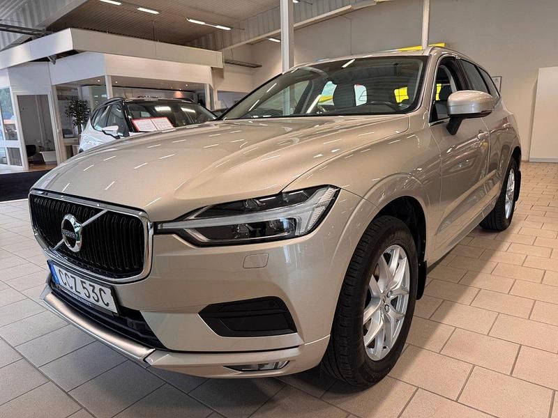 Ljusbrun Begagnad 2019 Volvo XC60 Momentum SUV | 299 900 kr (Marknadspris) - Bild 1/4