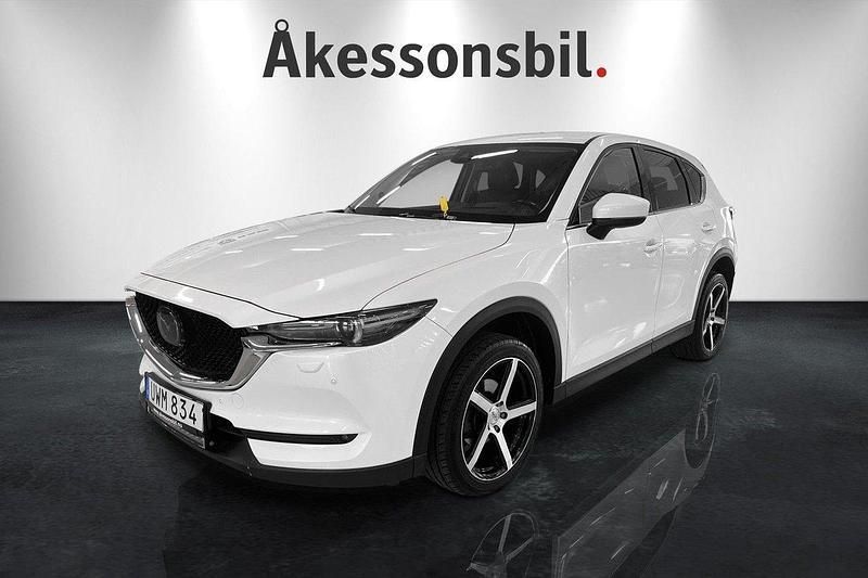 Vit Begagnad 2017 Mazda CX-5 Optimum SUV | 259 000 kr (Dyr) - Bild 1/4