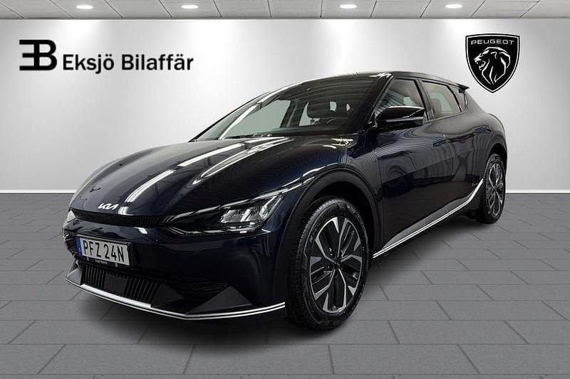 Blå Begagnad 2022 Kia EV6 Plus SUV | 329 500 kr (Bra pris) - Bild 1/4