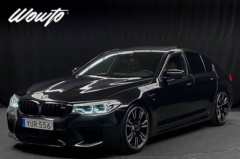 Svart Begagnad 2018 BMW 750 Competition Edition Sedan | 699 800 kr - Bild 1/3