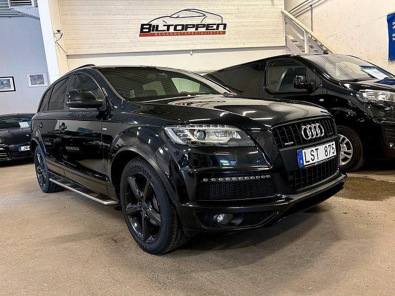 Svart Begagnad 2011 Audi Q7 S-Line SUV | 169 000 kr (Marknadspris) - Bild 1/4