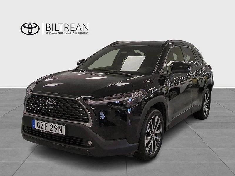 Svart Begagnad 2024 Toyota Corolla Cross Plus SUV | 410 000 kr (Lite dyr) - Bild 1/4
