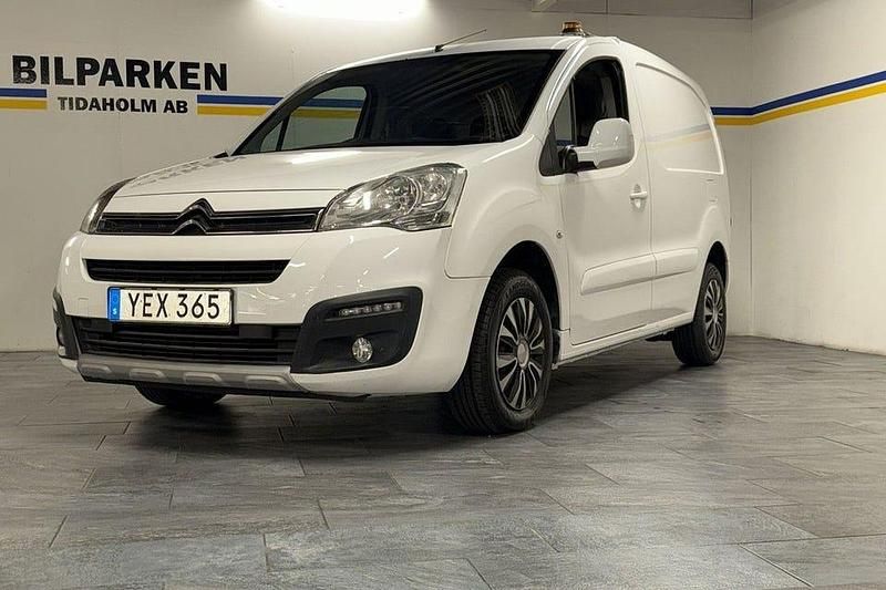 Vit Begagnad 2016 Citroën Berlingo Minibuss | 62 900 kr (Bra pris) - Bild 1/4