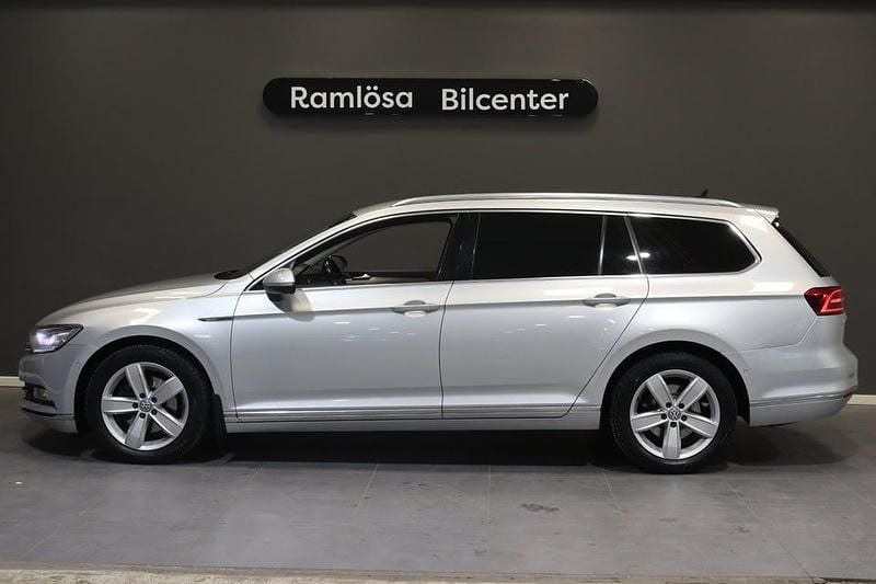 Silver Begagnad 2015 VW Passat GT Kombi | 84 900 kr (Dyr) - Bild 1/4