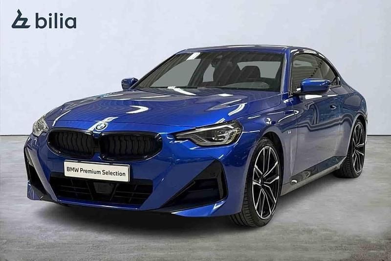 Blå Begagnad 2022 BMW 220 Sportkupé | 359 900 kr - Bild 1/1
