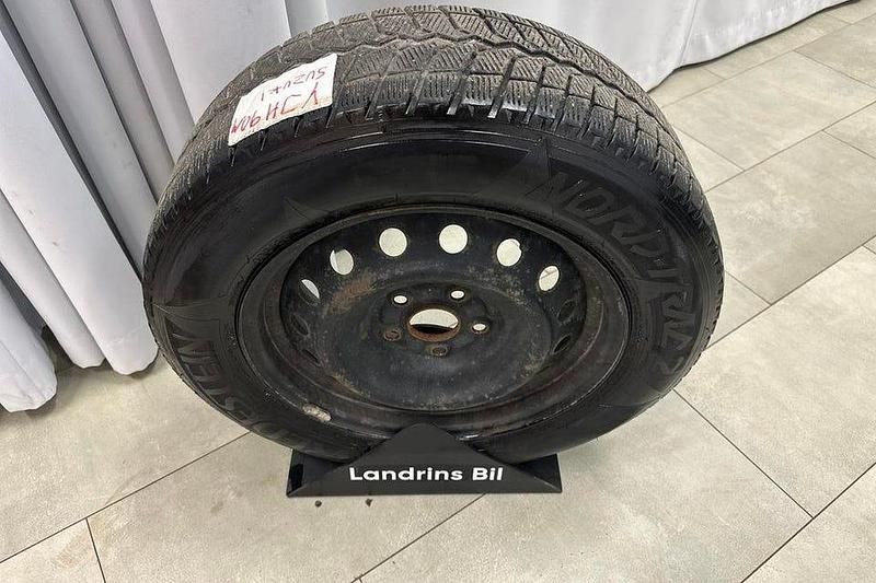 Begagnad Suzuki Swace 122 HK (89 kW) 2021 Vit Kombi