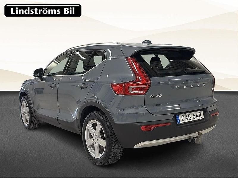 Begagnad Volvo XC40 129 HK (94 kW) 2021 Grå SUV