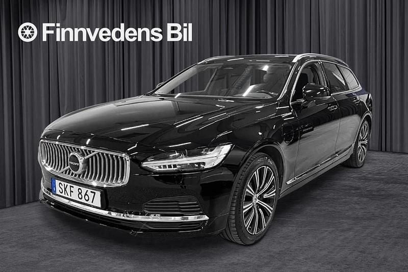Svart Begagnad 2022 Volvo V90 Inscription Kombi | 309 900 kr (Bra pris) - Bild 1/4