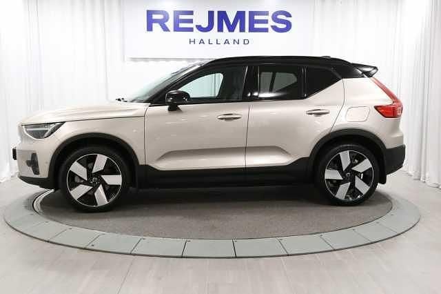 Begagnad Volvo XC40 Ultimate 304 kW (414 HK) 2023 Ljusgrå SUV