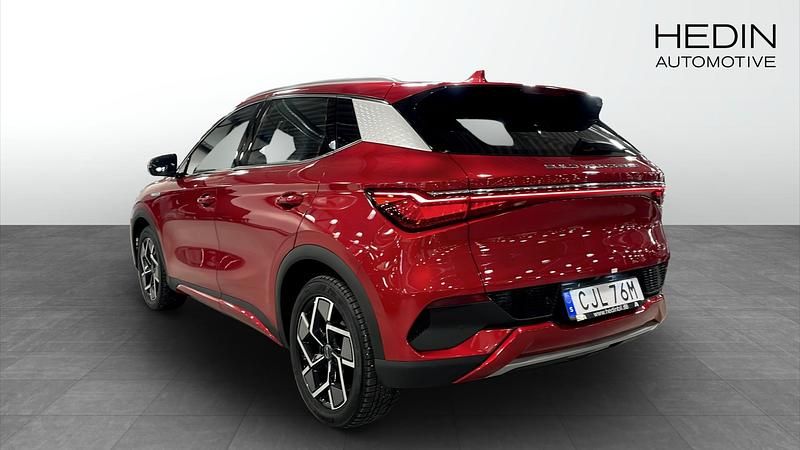 Begagnad BYD Atto 3 150 kW (204 HK) 2022 Röd SUV