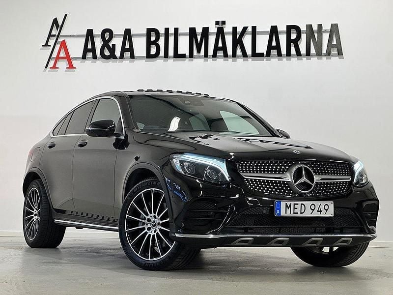 Svart Begagnad 2018 Mercedes GLC250 AMG Sportkupé | 389 900 kr (Marknadspris) - Bild 1/4