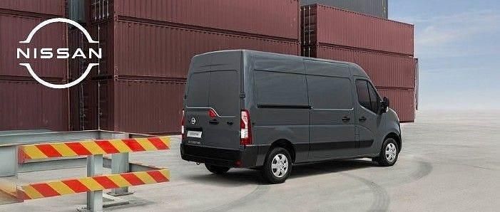 Vit Begagnad 2024 Nissan Interstar Van | 375 143 kr - Bild 1/1