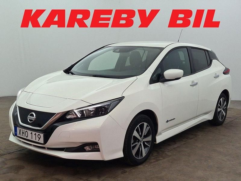 Vit Begagnad 2018 Nissan Leaf Acenta Halvkombi | 143 900 kr (Marknadspris) - Bild 1/3