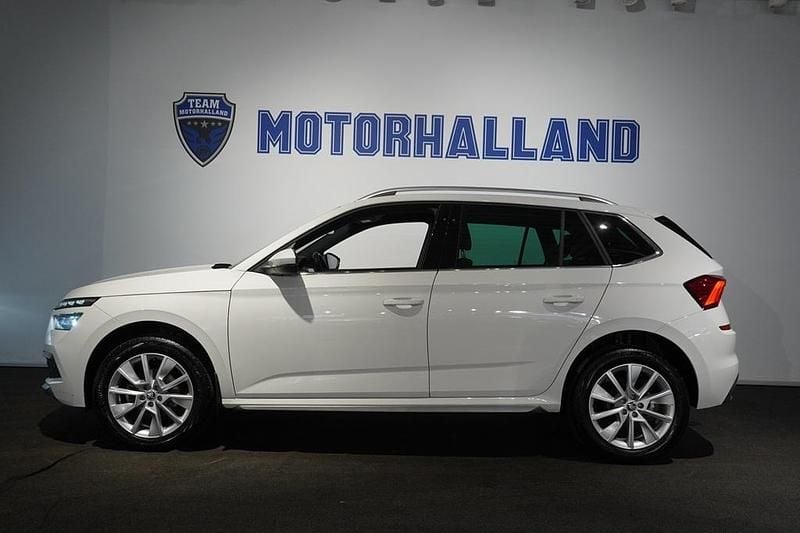 Begagnad Skoda Kamiq Style 110 HK (80 kW) 2023 Vit SUV